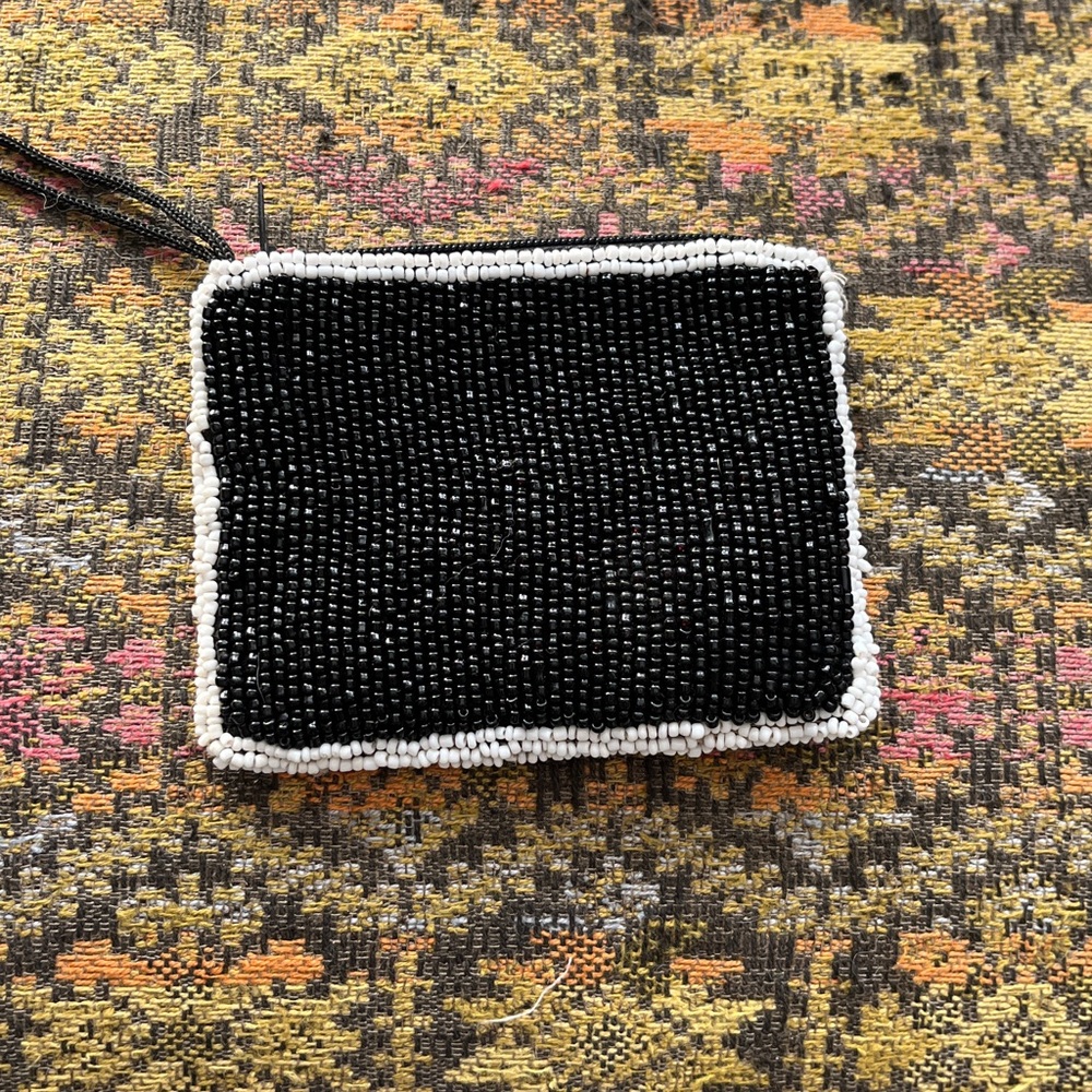 Beaded Butterfly Change Purse - Picture 2 of 5